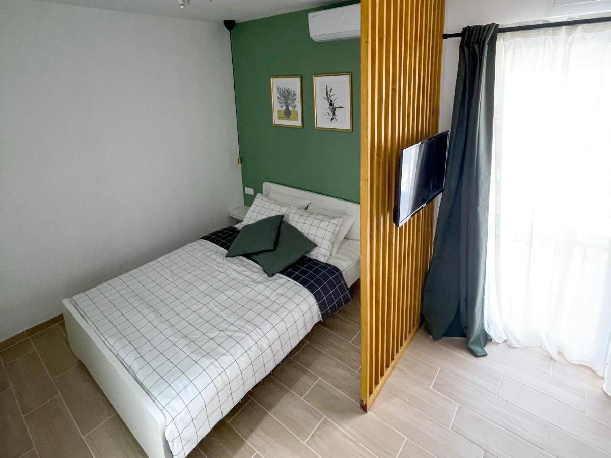 Modern Studio Overlooking Downtown 마카르스카 외부 사진