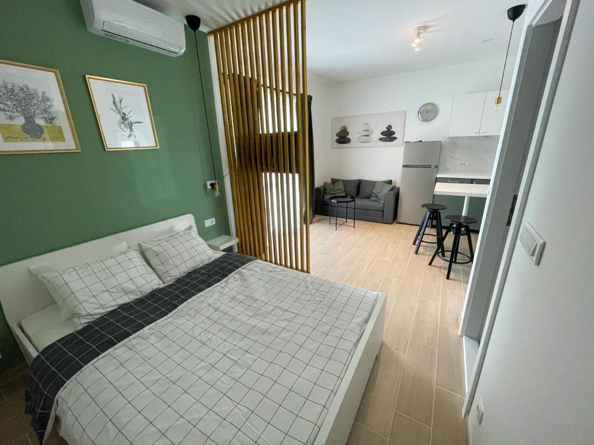 Modern Studio Overlooking Downtown 마카르스카 외부 사진