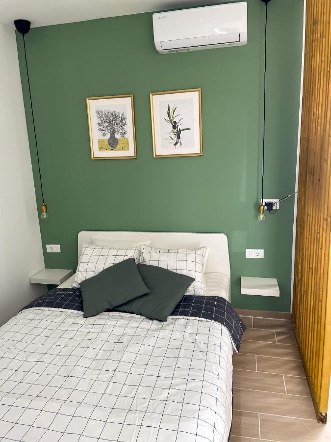 Modern Studio Overlooking Downtown 마카르스카 외부 사진