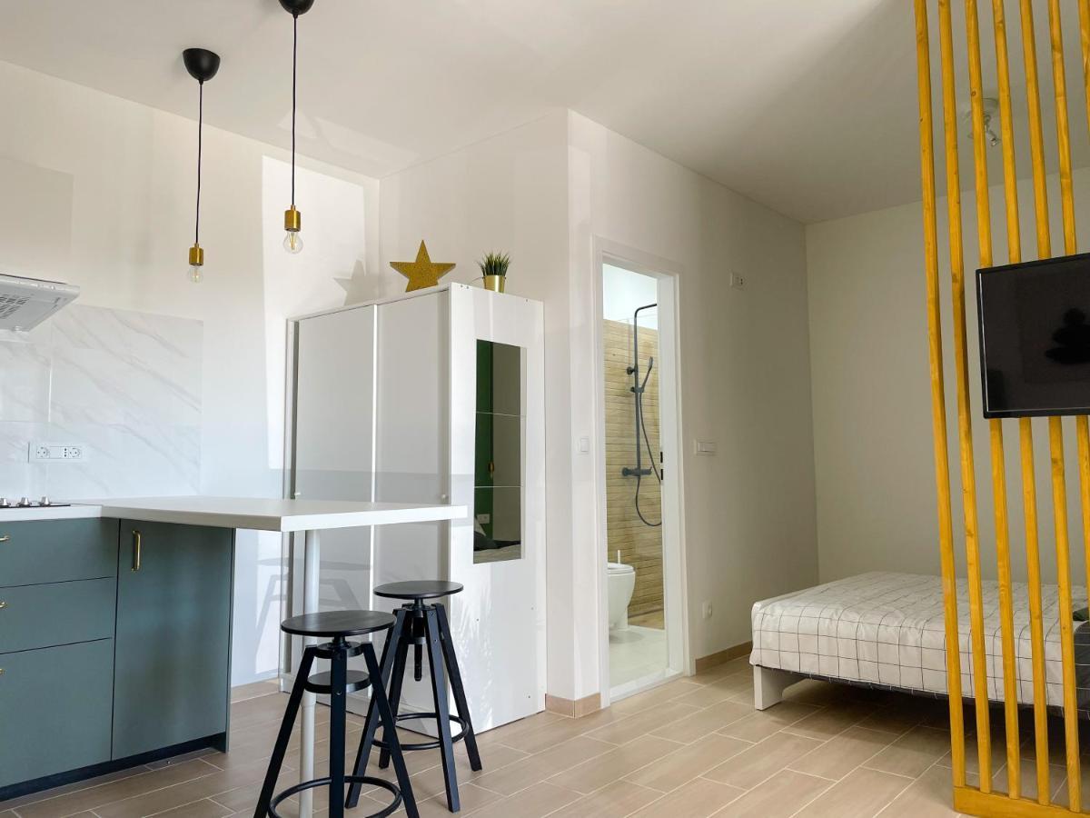 Modern Studio Overlooking Downtown 마카르스카 외부 사진